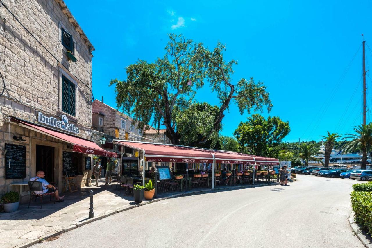 Sun And Stone Apartment Cavtat Exterior photo